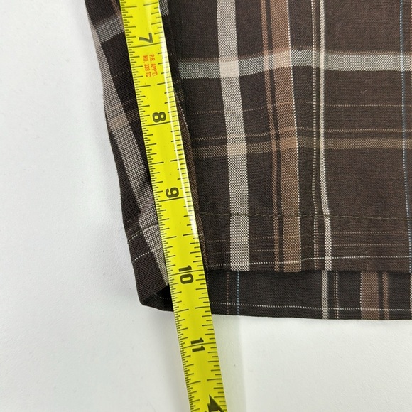 O'Neill Men's brown plaid bermuda shorts - Picture 8 of 11